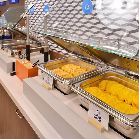 Holiday Inn Express Hotel & Suites North Kansas City By Ihg Eksteriør bilde