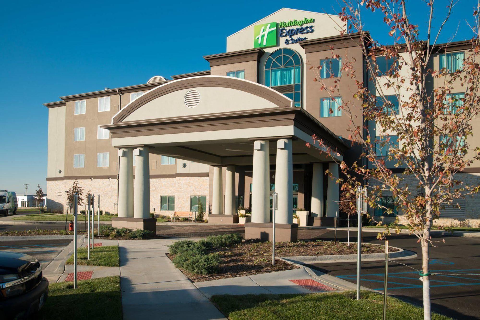 Holiday Inn Express Hotel & Suites North Kansas City By Ihg Eksteriør bilde