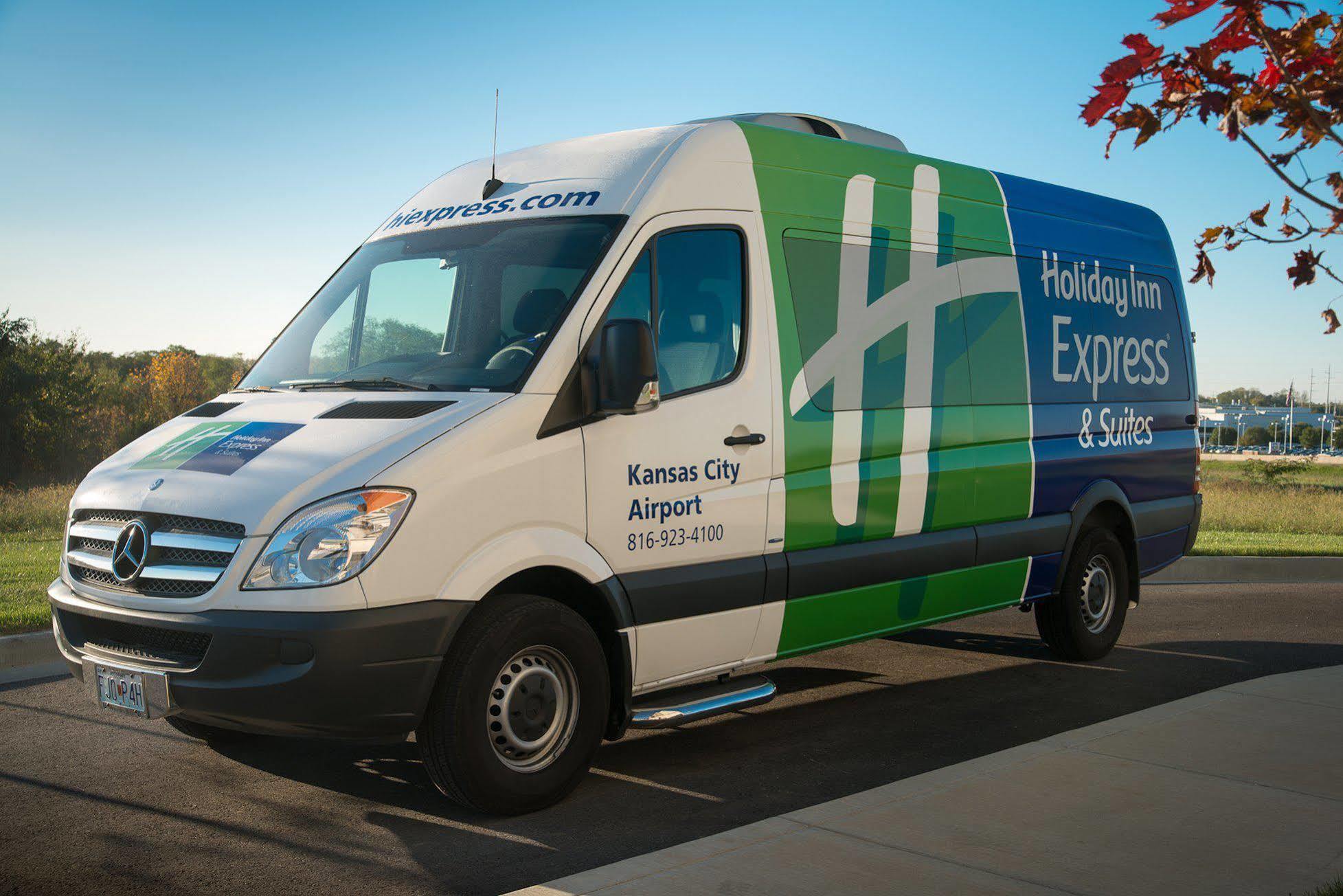 Holiday Inn Express Hotel & Suites North Kansas City By Ihg Eksteriør bilde
