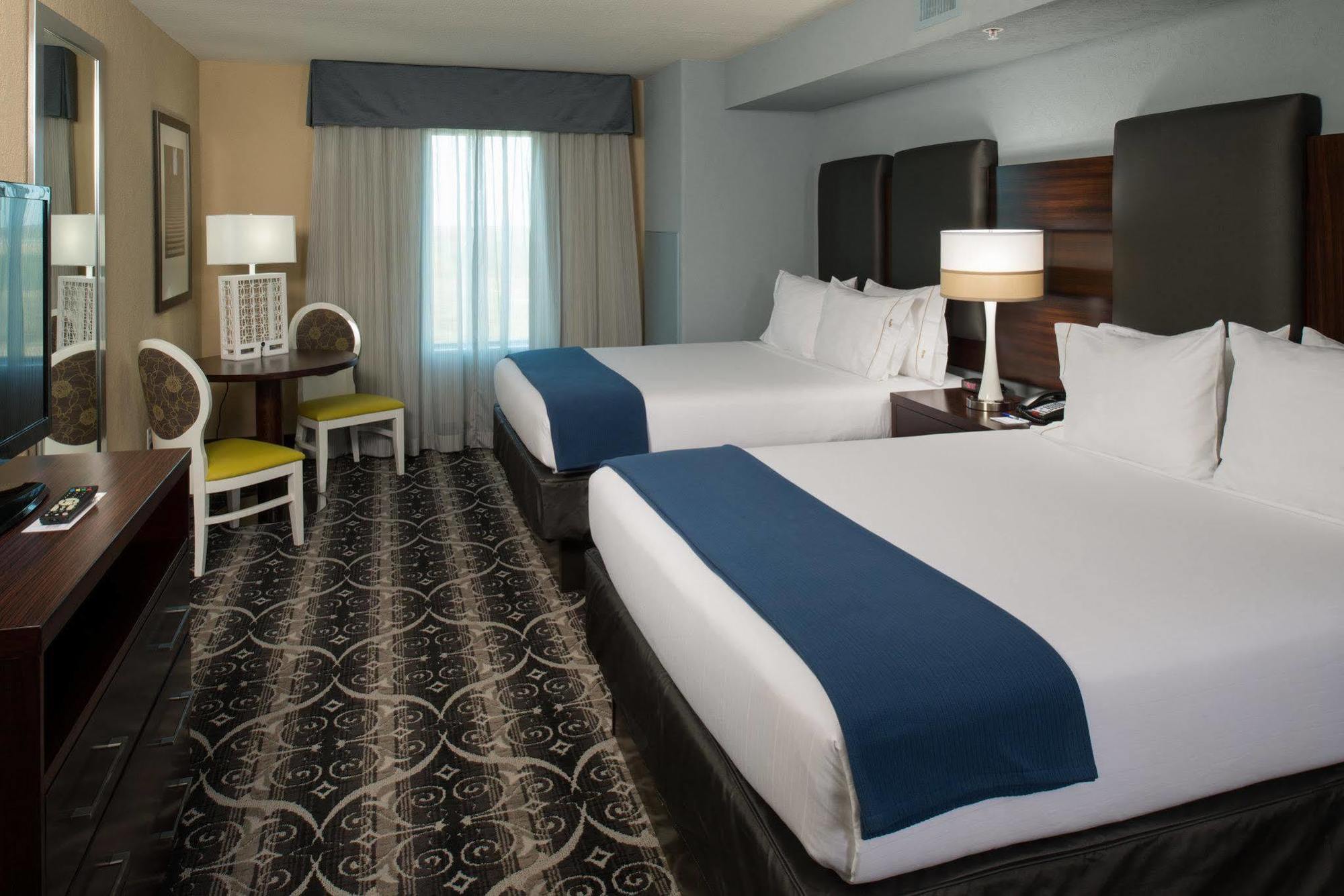 Holiday Inn Express Hotel & Suites North Kansas City By Ihg Eksteriør bilde