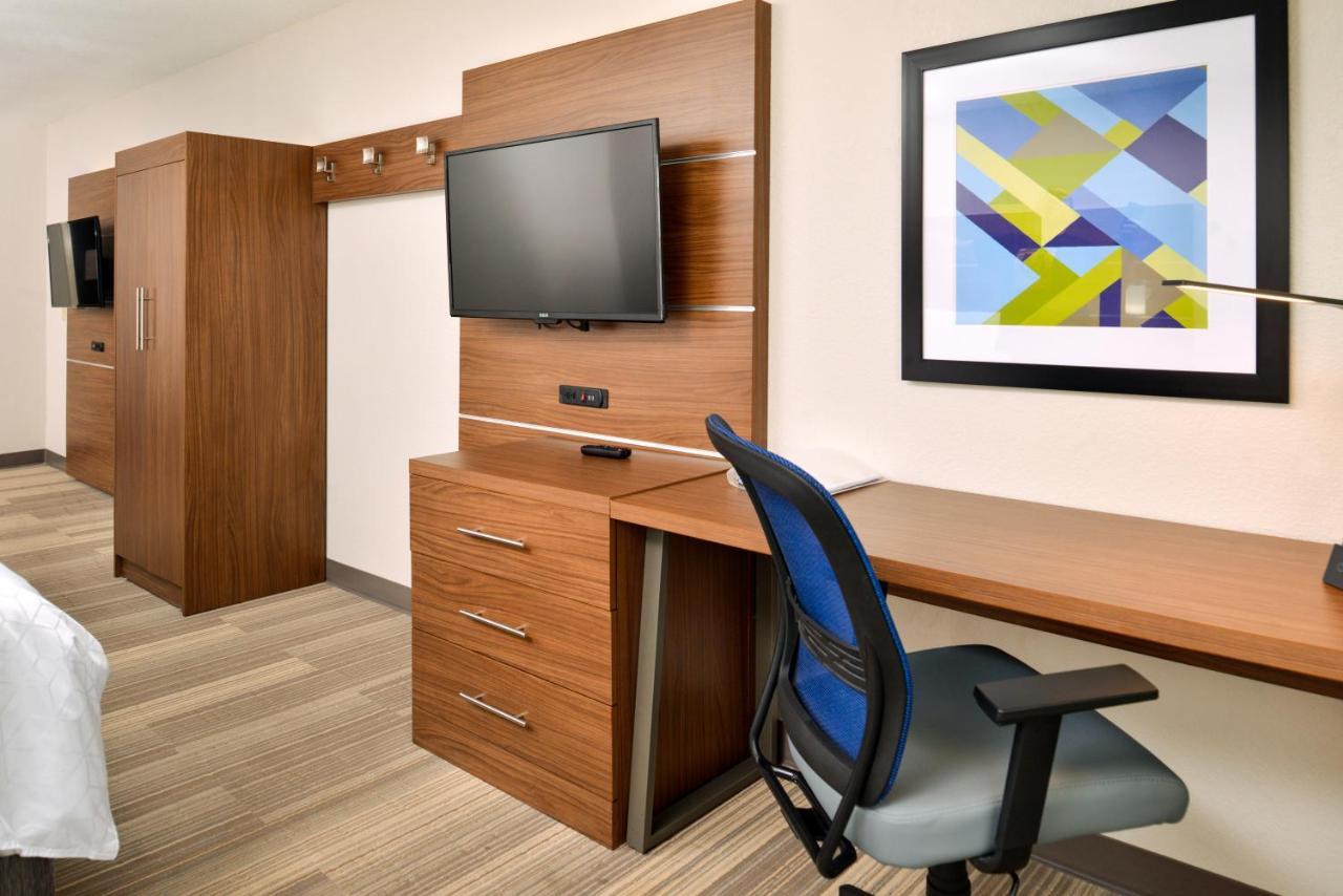 Holiday Inn Express Hotel & Suites North Kansas City By Ihg Eksteriør bilde